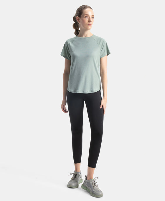Microfiber Fabric Relaxed Fit Half Sleeve Breathable Mesh T-Shirt - Iceberg Green
