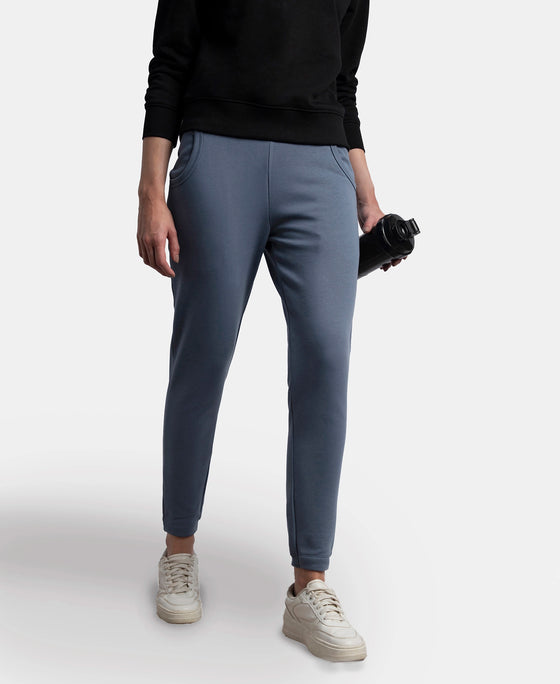 Super Combed Cotton Rich Fleece Fabric Regular Fit Joggers With Staywarm Technology - Vintage Indigo