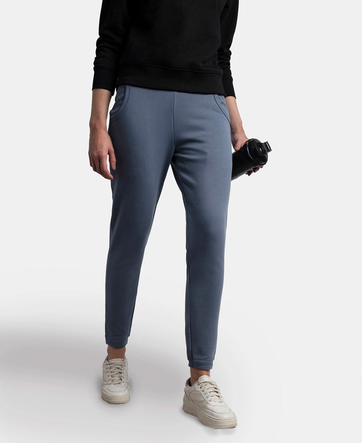 Super Combed Cotton Rich Fleece Fabric Regular Fit Joggers With Staywarm Technology - Vintage Indigo