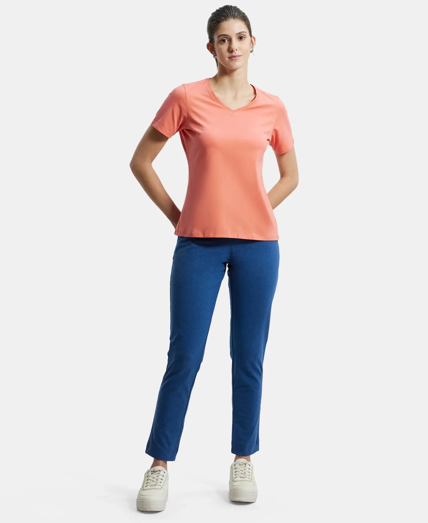 Super Combed Cotton Elastane Regular Fit Solid V Neck Half Sleeve T-Shirt - Blush Pink-4