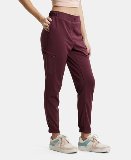 Microfiber Fabric Regular Fit Solid Travel Pants - Fig-2