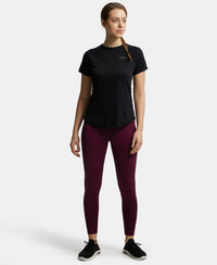 Microfiber Fabric Relaxed Fit Half Sleeve Breathable Mesh T-Shirt - Black-4