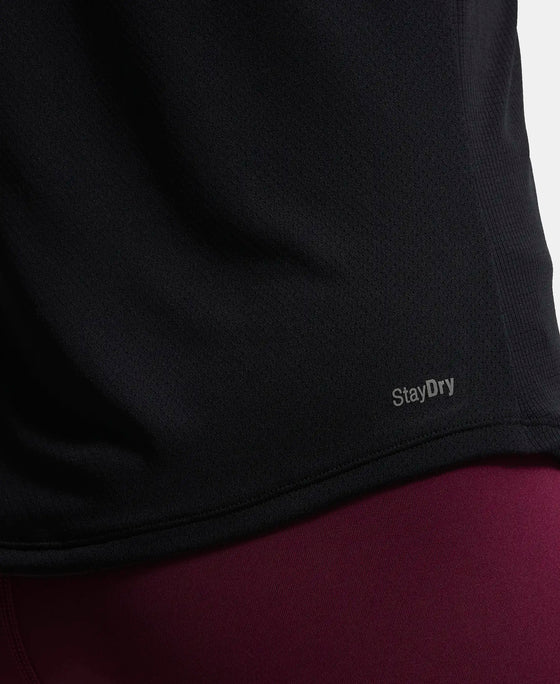 Microfiber Fabric Relaxed Fit Half Sleeve Breathable Mesh T-Shirt - Black-7