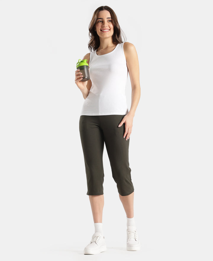 Super Combed Cotton Elastane Stretch Slim Fit Capri with Side Pockets - Olive