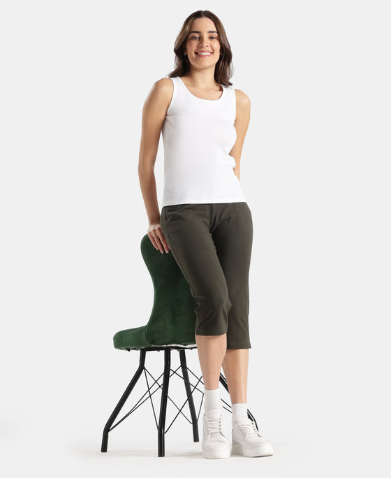 Super Combed Cotton Elastane Stretch Slim Fit Capri with Side Pockets - Olive