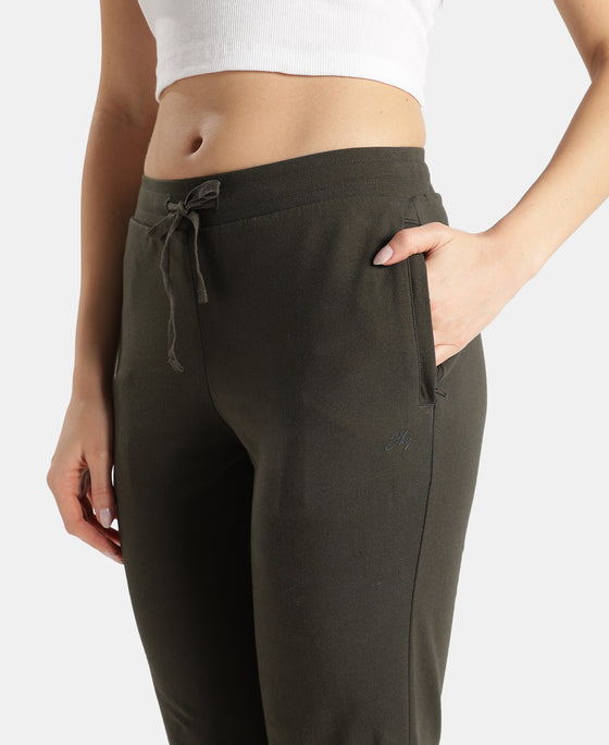 Super Combed Cotton Elastane Stretch Slim Fit Capri with Side Pockets - Olive