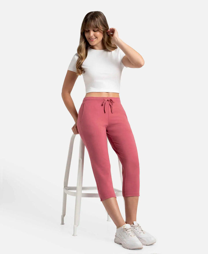 Super Combed Cotton Elastane Stretch Slim Fit Printed Capri with Side Pockets - Rose Wine-6