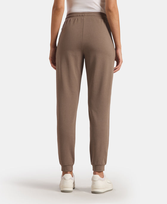 Super Combed Cotton Elastane French Terry Relaxed Fit Joggers With Zipper Pockets - Falcon