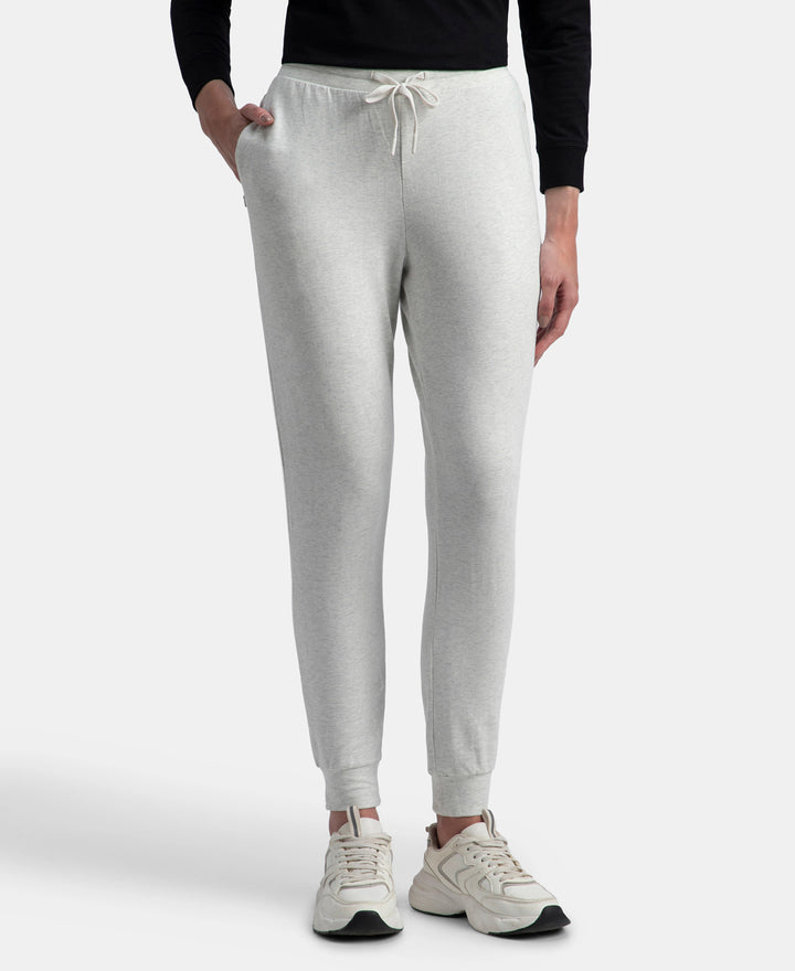Super Combed Cotton Elastane French Terry Relaxed Fit Joggers With Zipper Pockets - Off White Melange