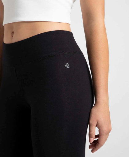 Super Combed Cotton Elastane Stretch Slim Fit Capri with Ultrasoft Waistband - Black-7