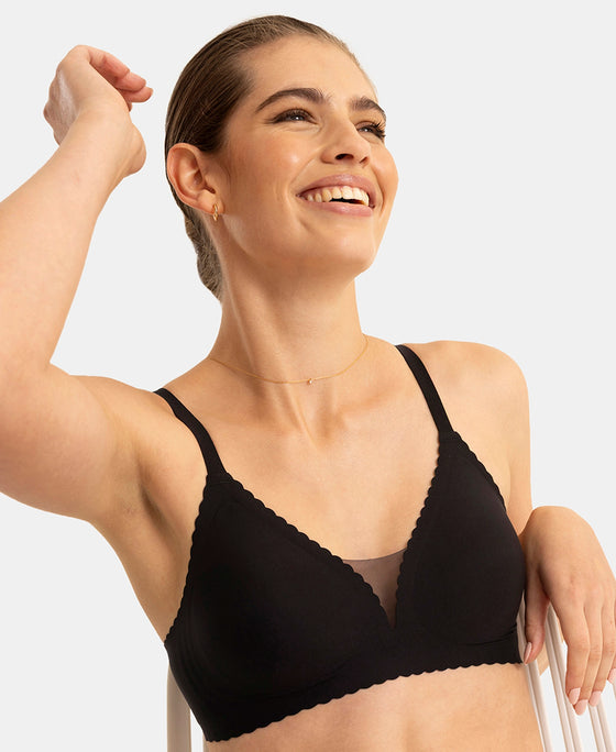 Wirefree Padded Soft Touch Microfiber Elastane Medium Coverage Bonded Tech T-Shirt Bra with Reinforced Side Support - Black