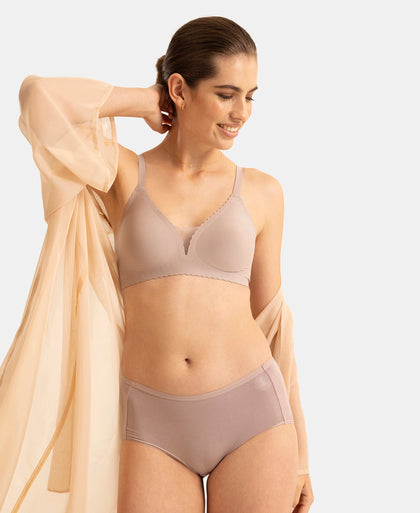 Wirefree Padded Soft Touch Microfiber Elastane Medium Coverage Bonded Tech T-Shirt Bra with Reinforced Side Support - Oyster