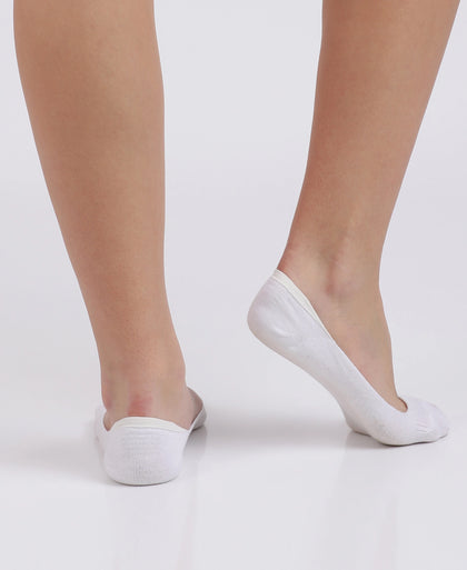 Compact Cotton Stretch No Show Socks With Stay Fresh Treatment - White