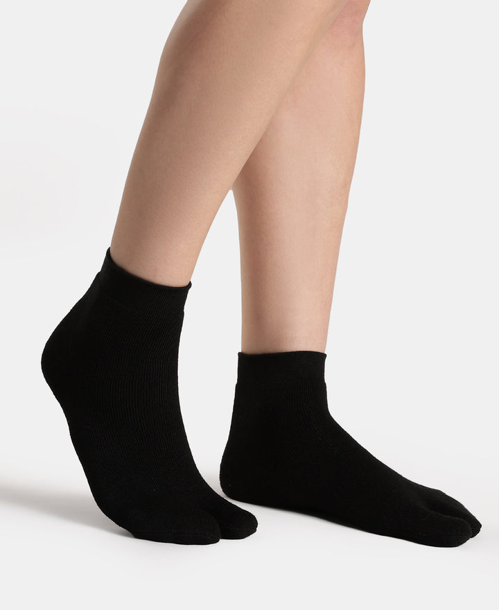 Acrylic Polyester Nylon Stretch Ankle Length Socks with StayFresh Treatment - Black