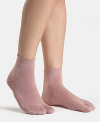 Acrylic Polyester Nylon Stretch Ankle Length Socks with StayFresh Treatment - Pale Mauve