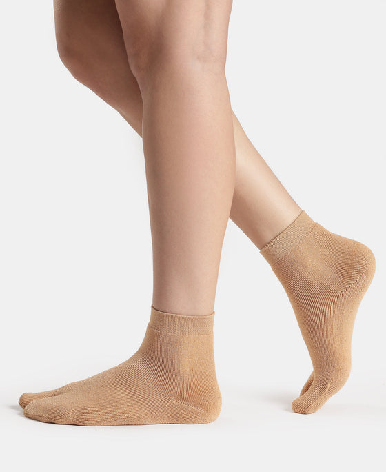 Acrylic Polyester Nylon Stretch Ankle Length Socks with StayFresh Treatment - Skin