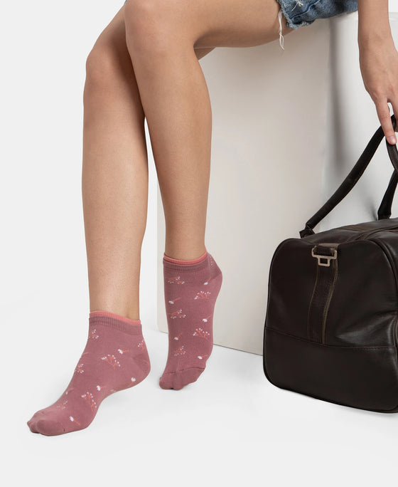 Compact Cotton Stretch Low Show Socks with StayFresh Treatment - Pale Mauve & Wistful Mauve (Pack of 2)