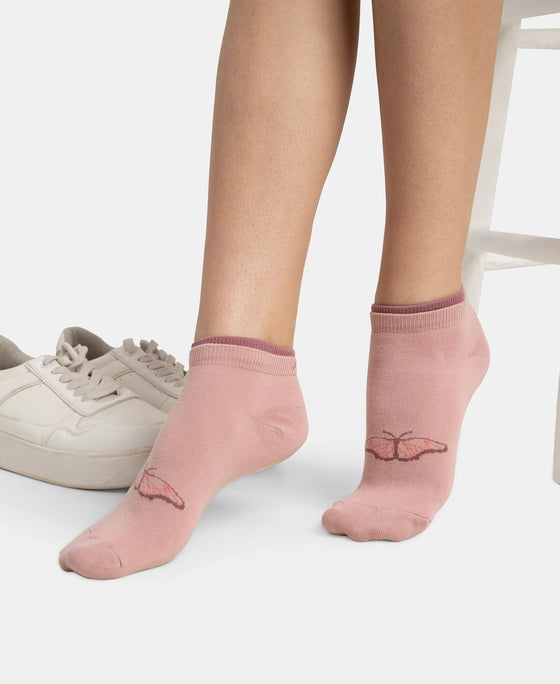 Compact Cotton Stretch Low Show Socks with StayFresh Treatment - Pale Mauve & Wistful Mauve (Pack of 2)