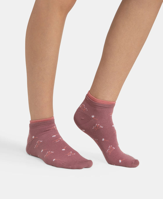 Compact Cotton Stretch Low Show Socks with StayFresh Treatment - Pale Mauve & Wistful Mauve (Pack of 2)