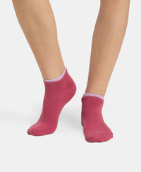 Compact Cotton Stretch Solid Low Show Socks with Stay Fresh Treatment - Orchid Bloom & Rose Win (Pack of 2)