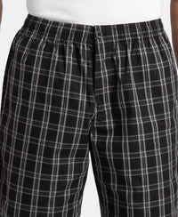 Super Combed Mercerized Cotton Woven Fabric Regular Fit Checkered Bermuda with Side Pockets - Black & White