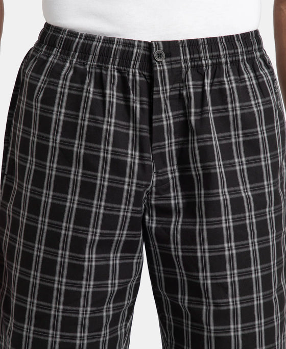 Super Combed Mercerized Cotton Woven Fabric Regular Fit Checkered Bermuda with Side Pockets - Black & White