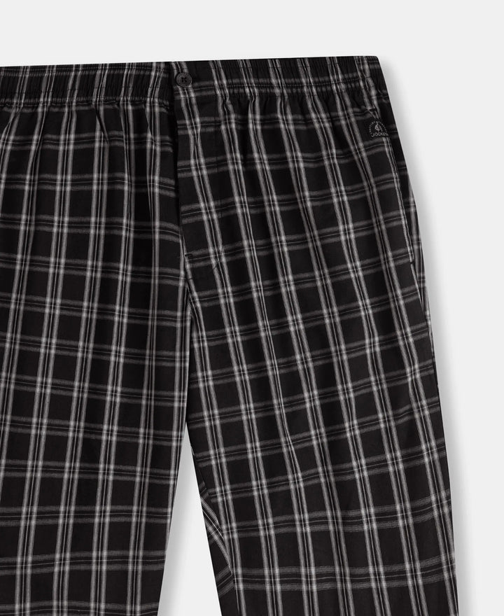 Super Combed Mercerized Cotton Woven Fabric Regular Fit Checkered Bermuda with Side Pockets - Black & White