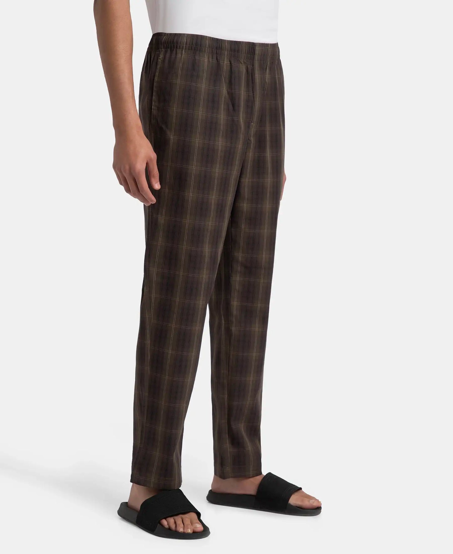 Super Combed Cotton Woven Fabric Regular Fit Checkered Pyjama with Side Pockets - Olive Black