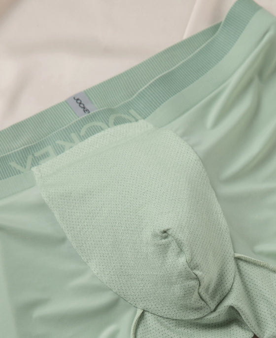 Tactouch Microfiber Elastane Stretch Seamfree Bonded Tech Solid Trunk with Internal Breathable Mesh - Pistachio