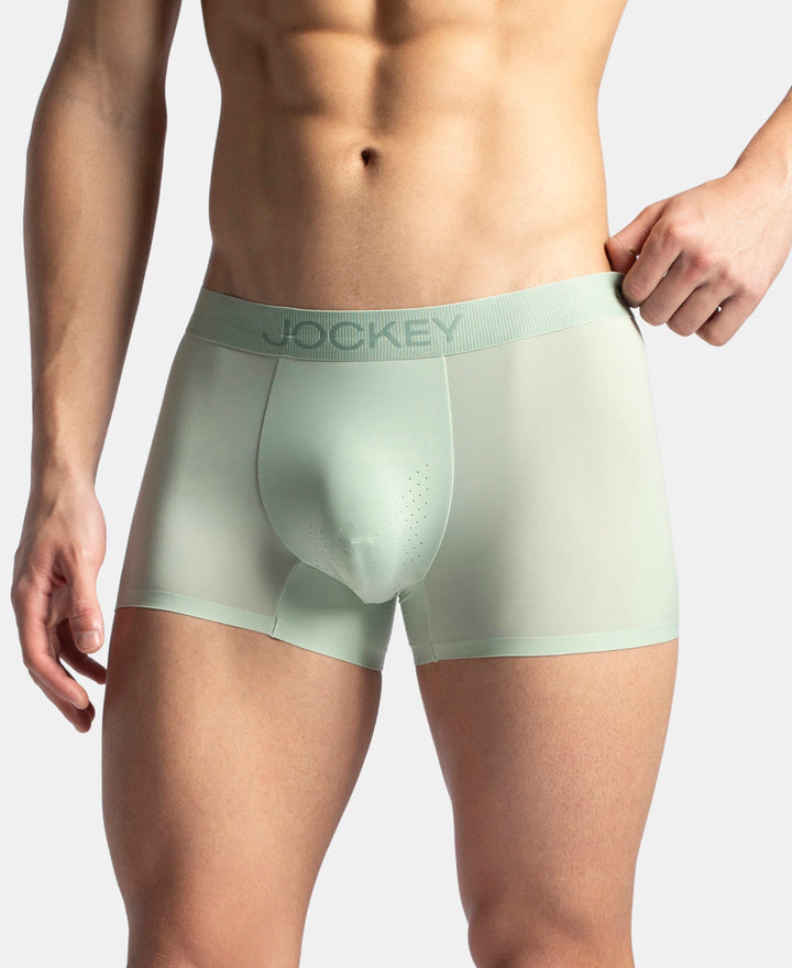Tactouch Microfiber Elastane Stretch Seamfree Bonded Tech Solid Trunk with Internal Breathable Mesh - Pistachio
