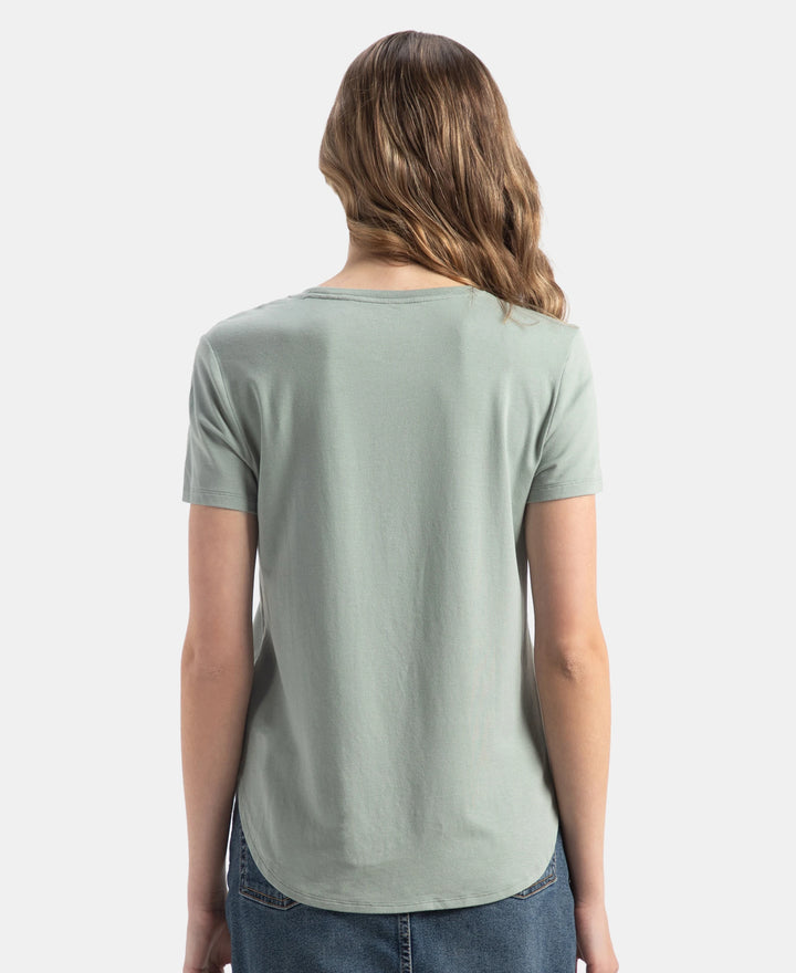 Micro Modal Fiber Elastane Stretch Relaxed Fit Graphic Print Round Neck Half Sleeve T-Shirt With Curved Hem Styling - Iceberg Green