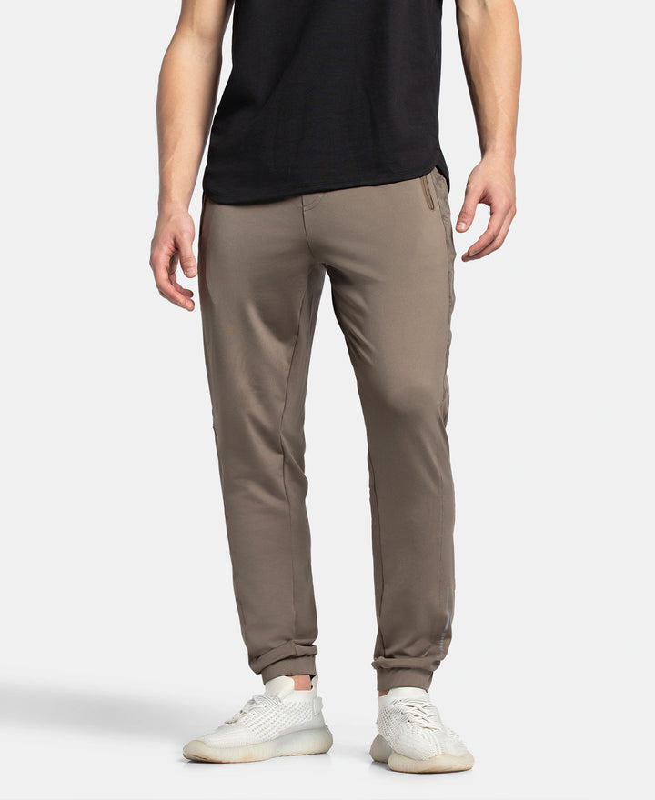 Microfiber Elastane Stretch Jogger with Zipper Pockets and StayDry Treatment - Green