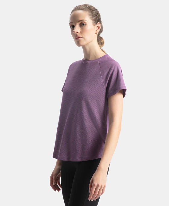 Microfiber Fabric Relaxed Fit Half Sleeve Breathable Mesh T-Shirt - Chinese Violet