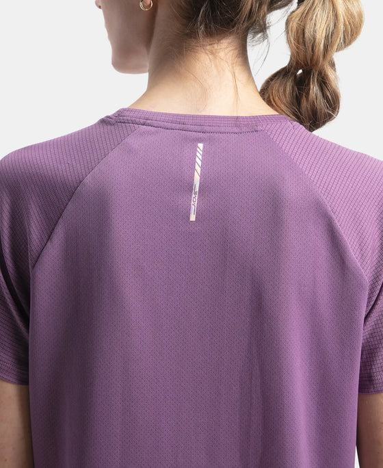 Microfiber Fabric Relaxed Fit Half Sleeve Breathable Mesh T-Shirt - Chinese Violet