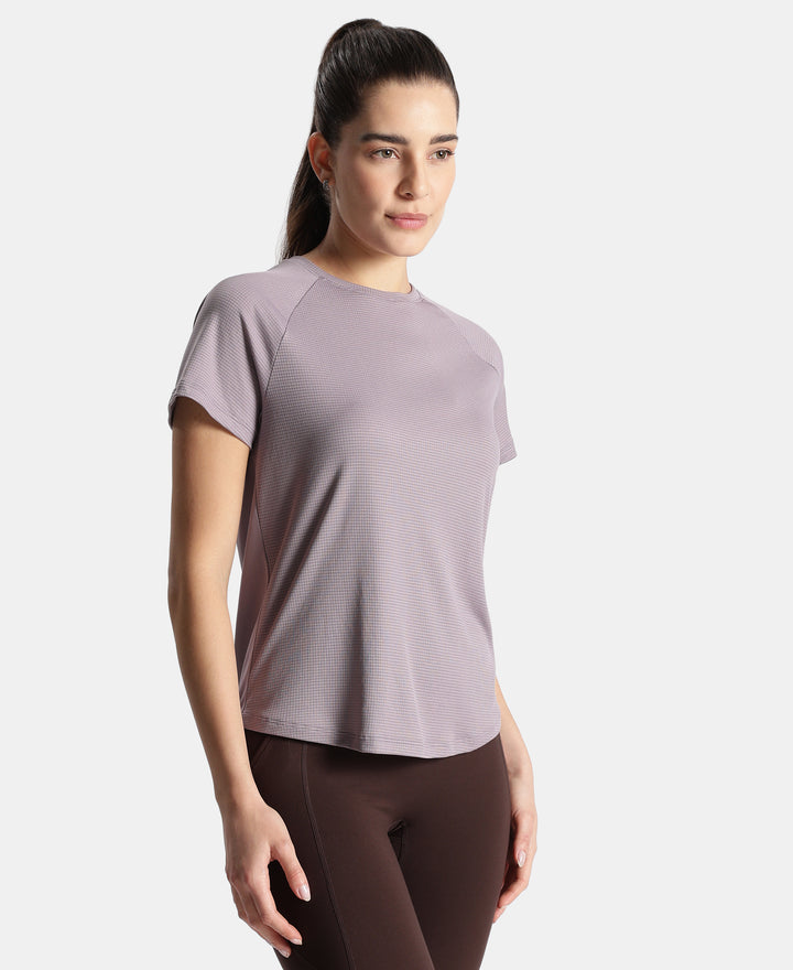 Microfiber Fabric Relaxed Fit Half Sleeve Breathable Mesh T-Shirt - Gray Ridge