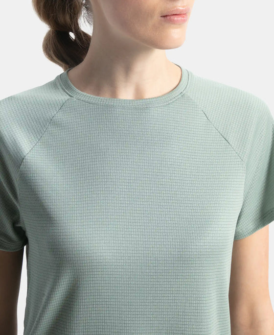 Microfiber Fabric Relaxed Fit Half Sleeve Breathable Mesh T-Shirt - Iceberg Green