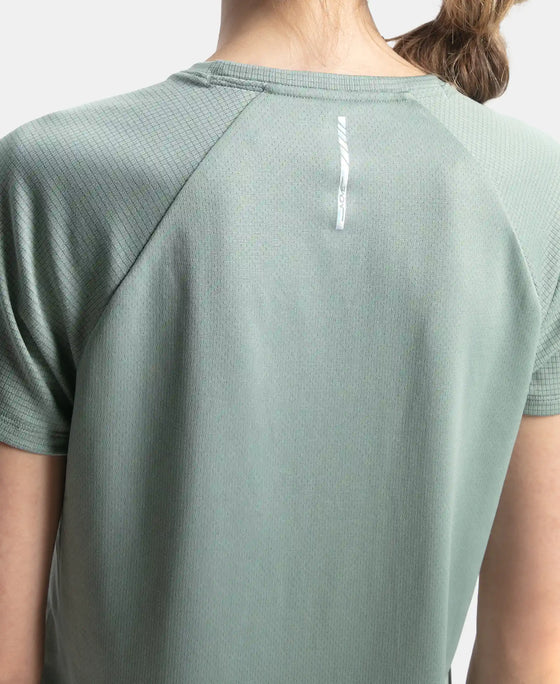 Microfiber Fabric Relaxed Fit Half Sleeve Breathable Mesh T-Shirt - Iceberg Green