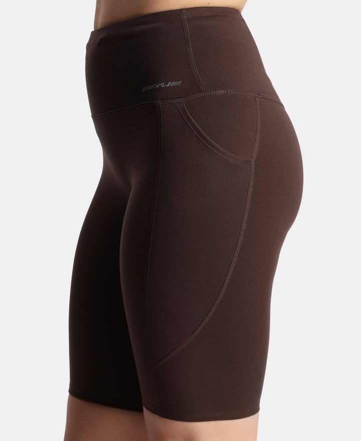Microfiber Elastane Stretch Slim Fit Shorts with Side Pockets - Coffee