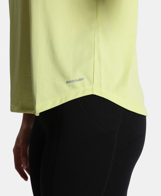 Microfiber Fabric Regular Fit Half Sleeve Breathable Mesh T-Shirt - Daiquiri Green