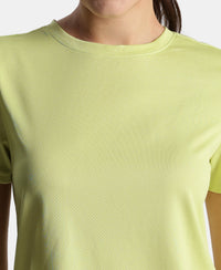 Microfiber Fabric Regular Fit Half Sleeve Breathable Mesh T-Shirt - Daiquiri Green