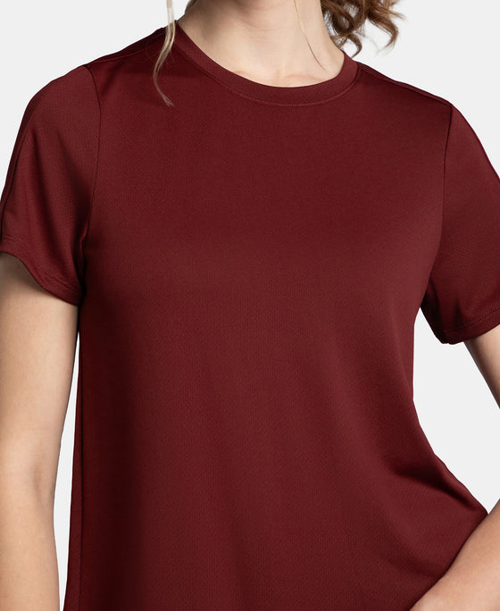 Microfiber Fabric Regular Fit Half Sleeve Breathable Mesh T-Shirt - Tawny Port