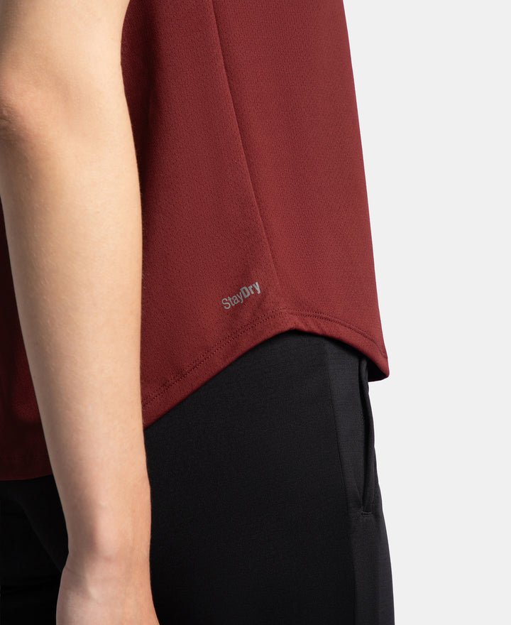 Microfiber Fabric Regular Fit Half Sleeve Breathable Mesh T-Shirt - Tawny Port