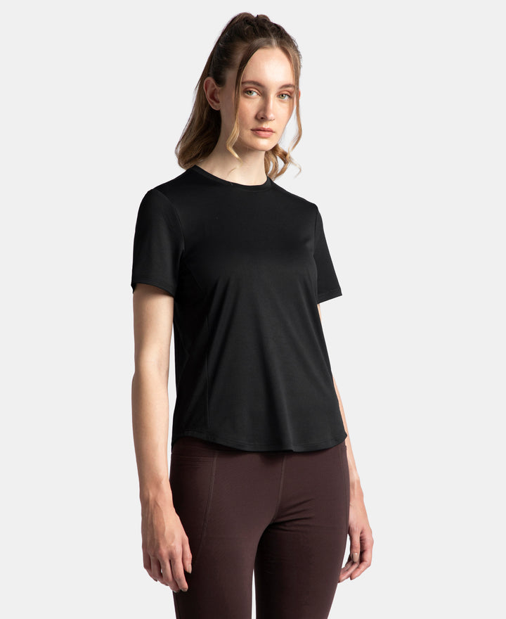Microfiber Fabric Regular Fit Half Sleeve Breathable Mesh T-Shirt with Curved Hem Styling - Black