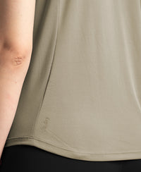 Microfiber Fabric Regular Fit Half Sleeve Breathable Mesh Tshirt with Curved Hem Styling - Earth