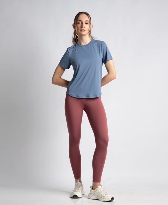 Microfiber Fabric Regular Fit Half Sleeve Breathable Mesh T-Shirt with Curved Hem Styling - Frost