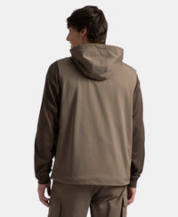 Microfiber Fabric 6 Pocket Full Zip Closure Hoodie Gilet - Green