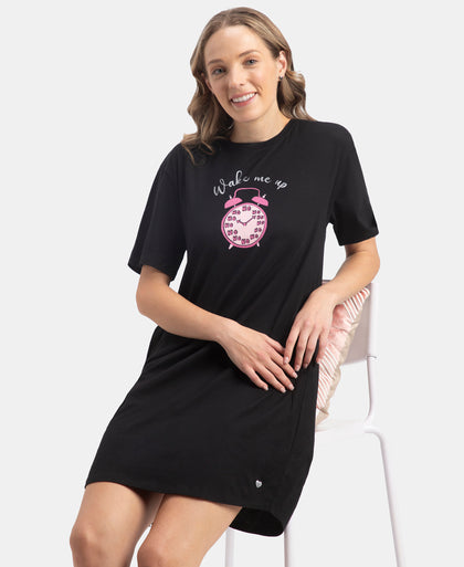 Super Combed Cotton Drop Shoulder Styled Curved Hem Printed Lounge Dress With Side Pockets - Black
