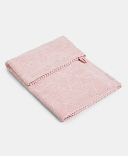 Cotton Terry Ultrasoft and Durable Patterned Bath Towel - Skin