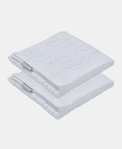 Cotton Terry Ultrasoft and Durable Patterned Hand Towel - White (Pack of 2)