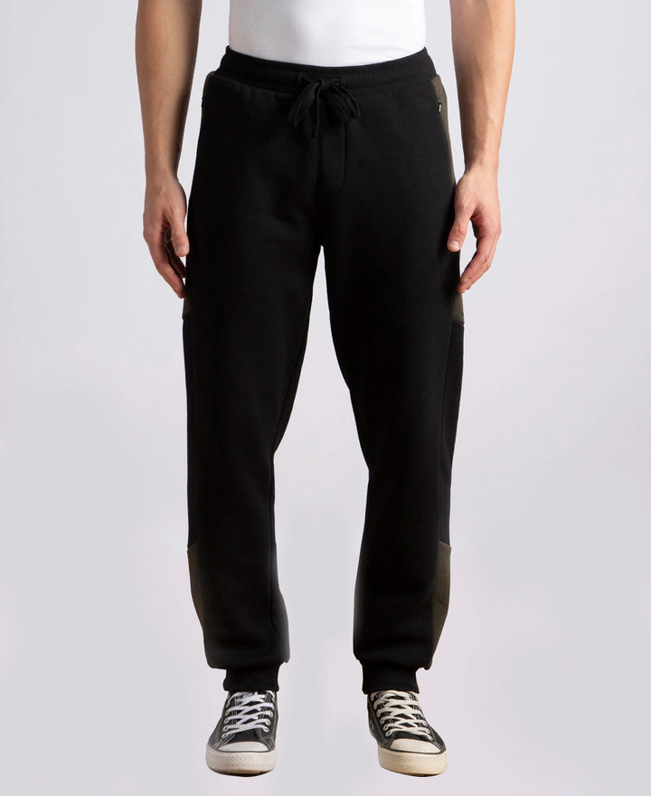 Super Combed Cotton Rich Fleece Fabric Regular Fit Jogger with Zipper Pockets - Black